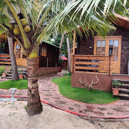 Breezywood Resort Mālvan 외부 사진