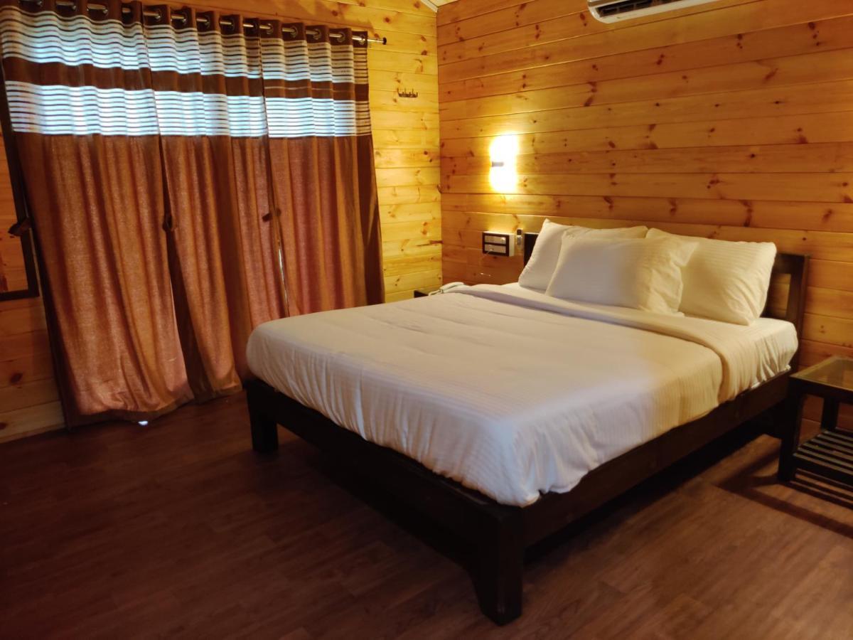 Breezywood Resort Mālvan 외부 사진
