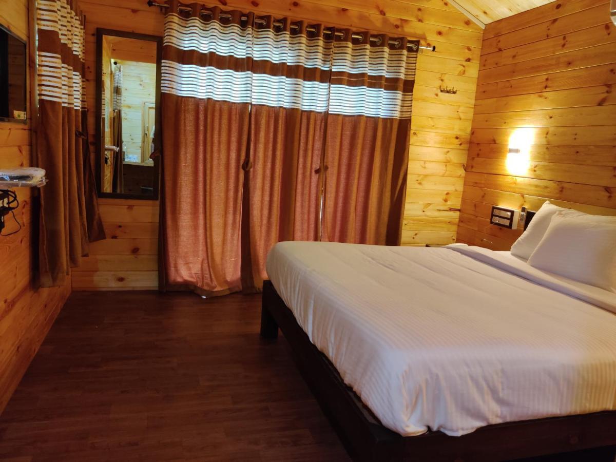 Breezywood Resort Mālvan 외부 사진